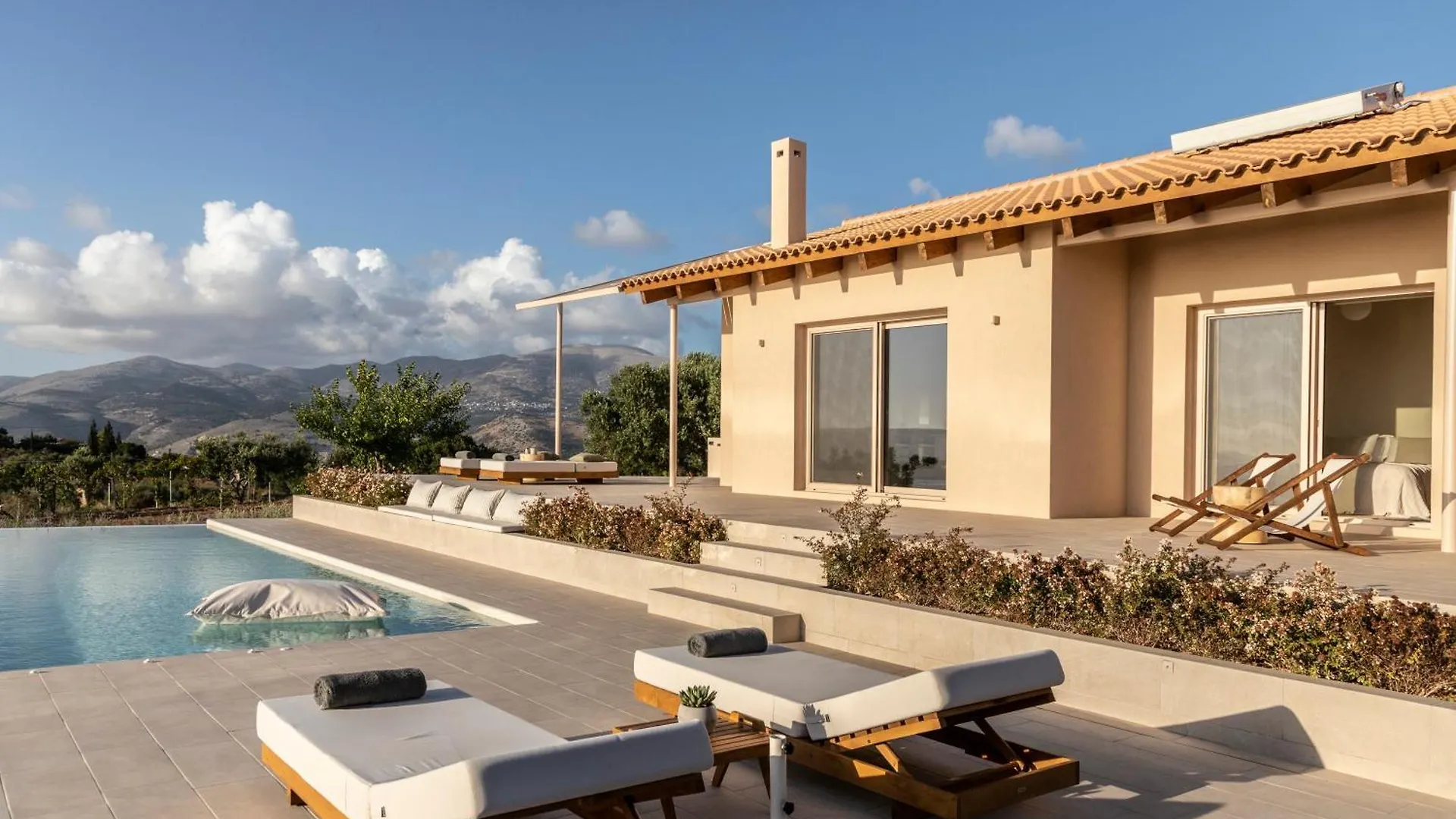 Avertosia Luxury Villas Argostoli